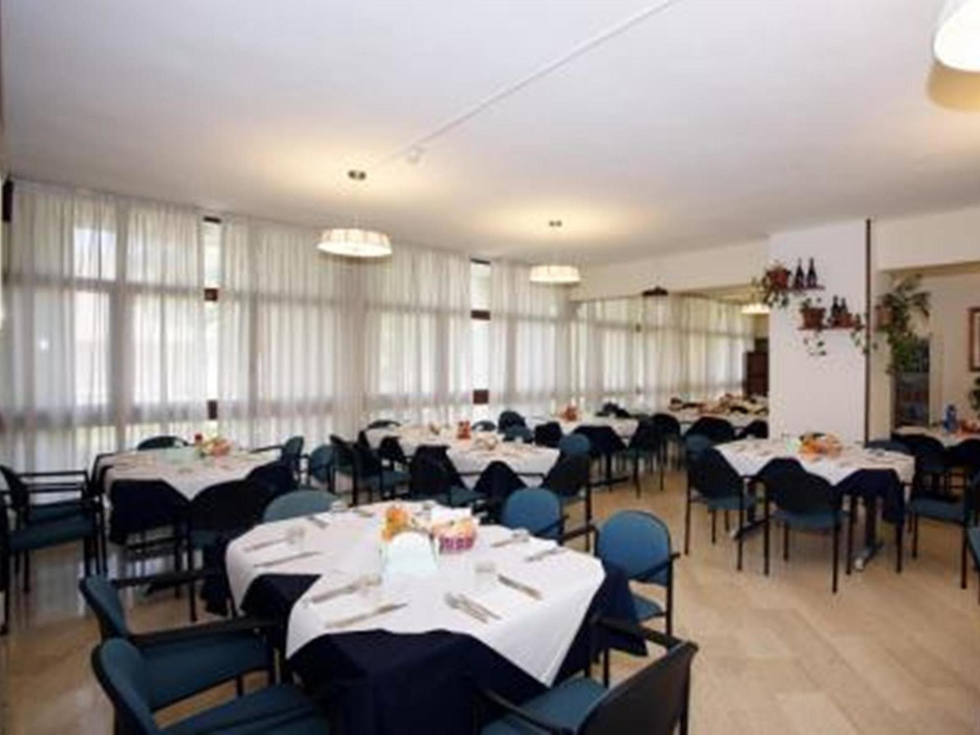 Casa Pastor Bonus Hotel Лече Екстериор снимка