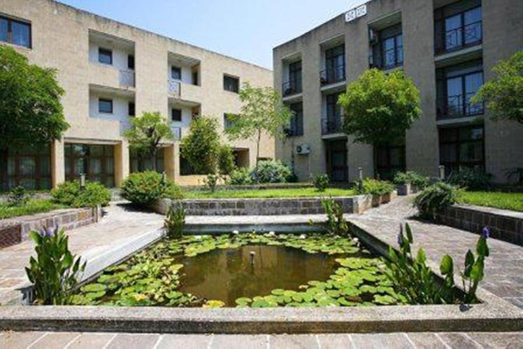 Casa Pastor Bonus Hotel Лече Екстериор снимка