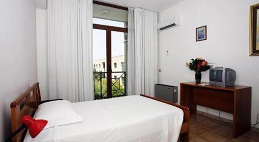 Casa Pastor Bonus Hotel Лече Екстериор снимка